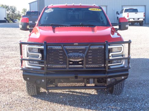 Used 2023 Ford F350 Lariat w/ Lariat Ultimate Package image 4