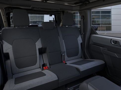 New 2025 Ford Bronco Base image 12