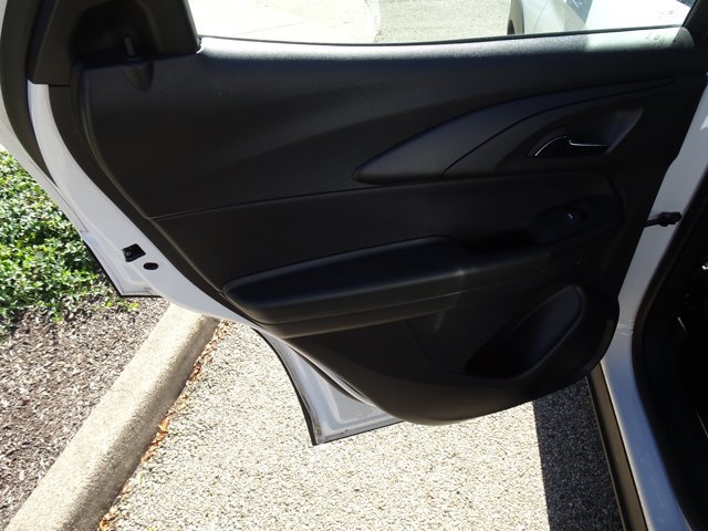 Used 2024 Chevrolet TrailBlazer LS FWD image 16