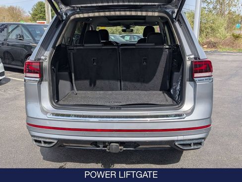Used 2025 Volkswagen Atlas SEL Premium R-Line AWD/4WD image 31