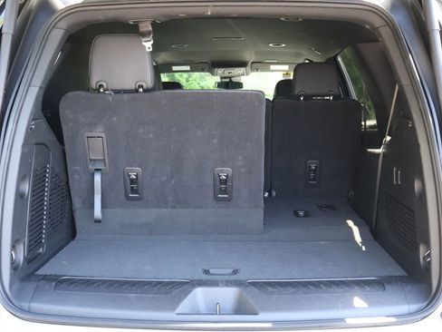 Used 2025 Chevrolet Tahoe LT AWD/4WD image 49