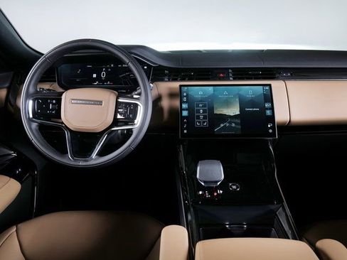 New 2026 Land Rover Range Rover Sport SE AWD/4WD image 11