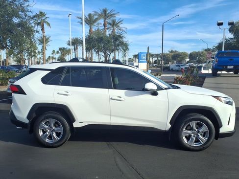 Certified 2025 Toyota RAV4 LE image 7