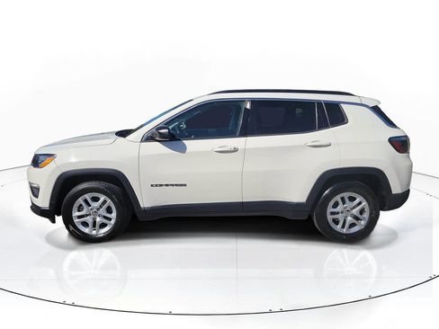Used 2019 Jeep Compass Sport w/ Tech Group image 5