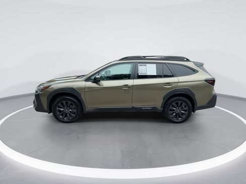 Used 2025 Subaru Outback Onyx Edition AWD/4WD image 5