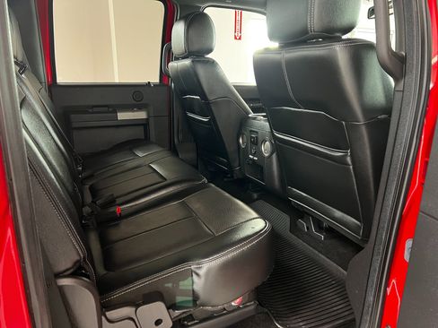 Used 2015 Ford F250 Lariat w/ Lariat Ultimate Package AWD/4WD image 23