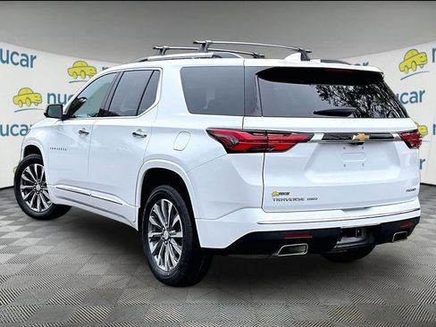 Used 2023 Chevrolet Traverse Premier image 4