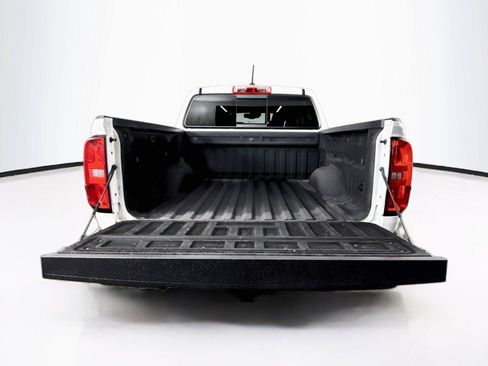Used 2021 Chevrolet Colorado Z71 w/ Safety Package RWD image 34