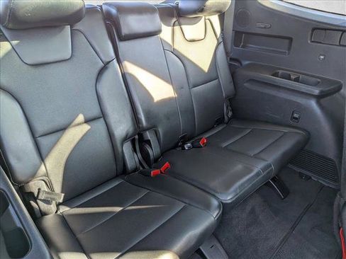 Used 2021 Kia Telluride SX w/ SX Prestige Package image 24