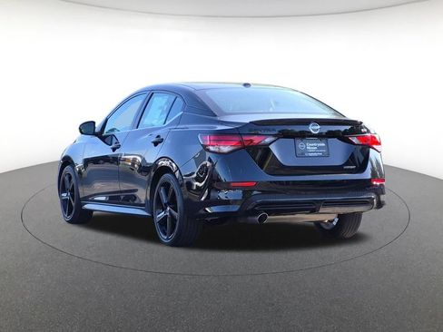 Used 2022 Nissan Sentra SR w/ Midnight Edition FWD image 7