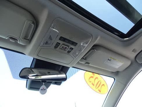 Used 2025 Toyota RAV4 XLE w/ Convenience Package FWD image 35