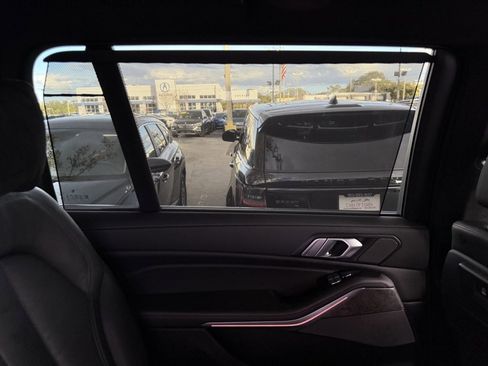 Used 2020 BMW X7 M50i w/ Executive Package image 21