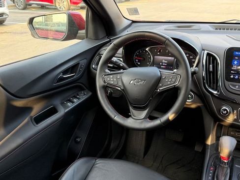 Used 2023 Chevrolet Equinox RS w/ RS Leather Package FWD image 10