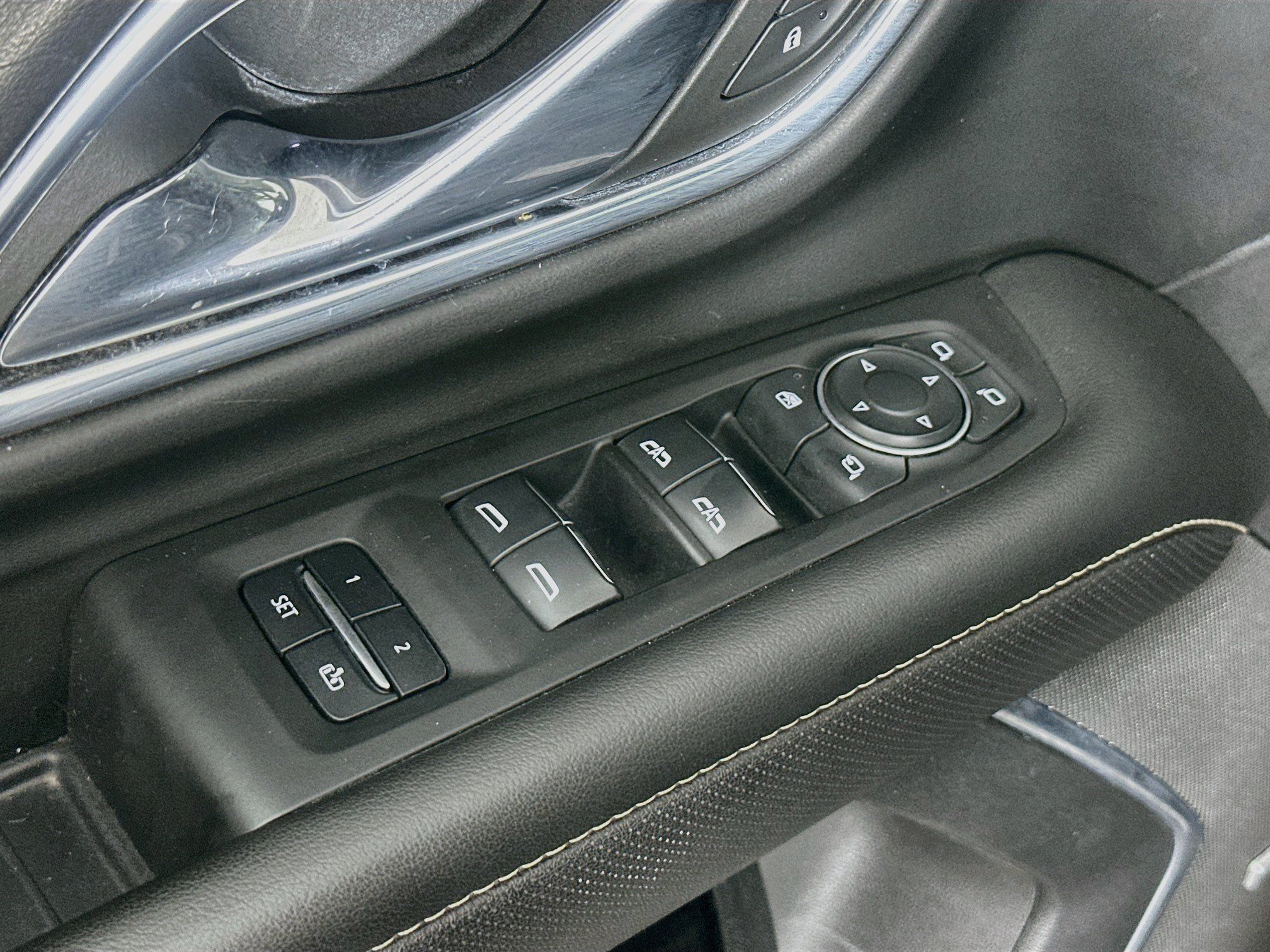 Used 2023 Chevrolet Tahoe Premier RWD image 13