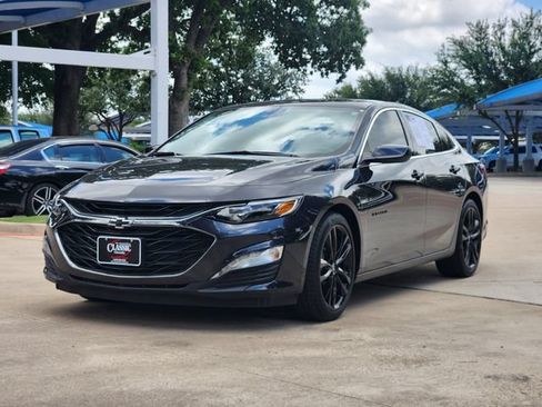 Used 2022 Chevrolet Malibu LT w/ Sport Edition FWD image 11