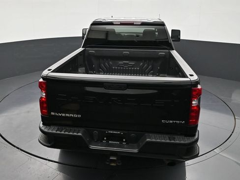 Used 2023 Chevrolet Silverado 2500 Custom w/ Custom Value Package AWD/4WD image 15