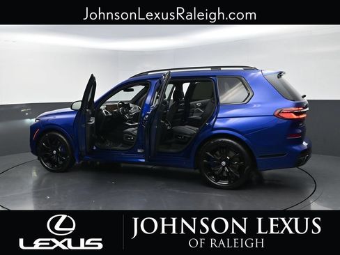 Used 2023 BMW X7 M60i w/ Executive Package AWD/4WD image 38