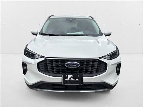 New 2025 Ford Escape SE image 10