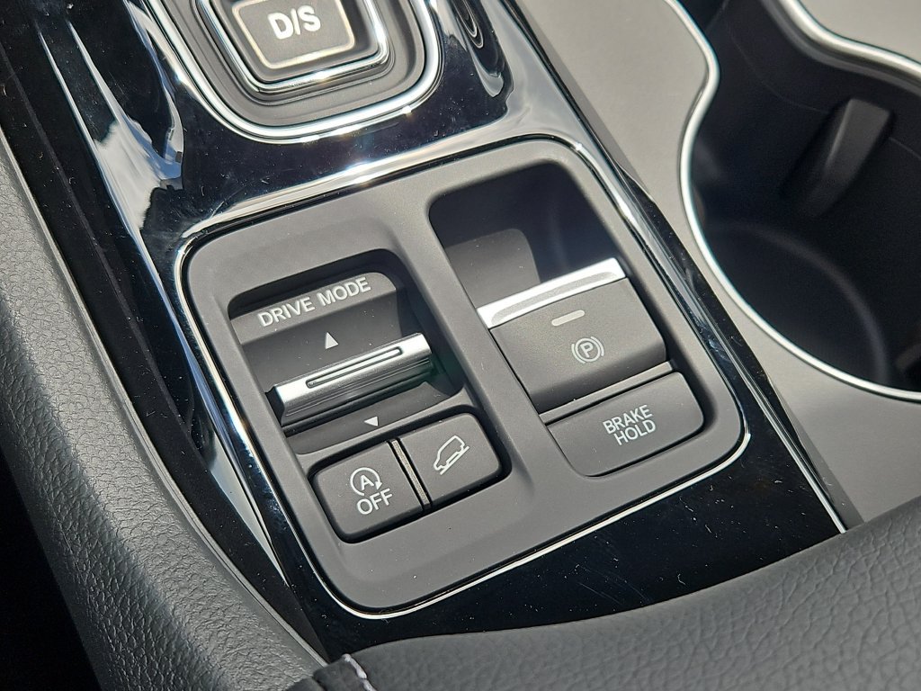 New 2026 Honda Pilot Touring image 11