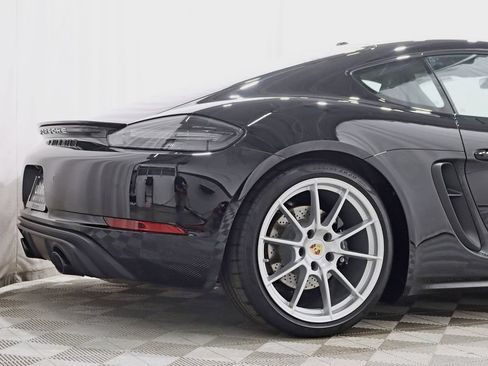 Used 2025 Porsche 718 Cayman GTS RWD image 10