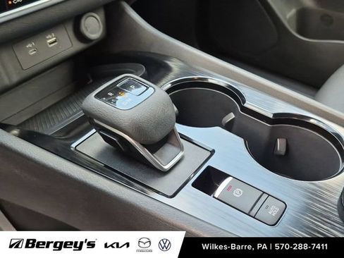 Used 2023 Nissan Rogue SV w/ SV Premium B Package AWD/4WD image 21