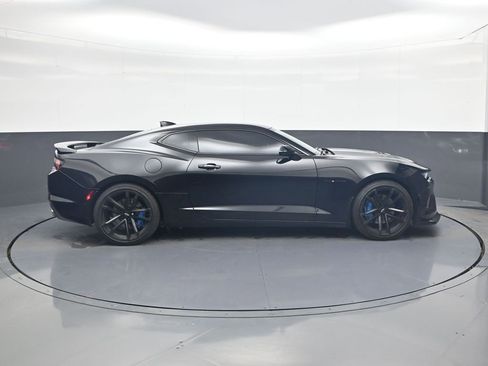 Used 2019 Chevrolet Camaro SS image 6