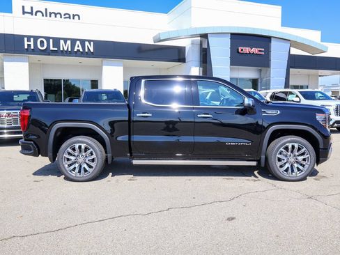 New 2026 GMC Sierra 1500 Denali w/ Denali Reserve Package AWD/4WD image 2