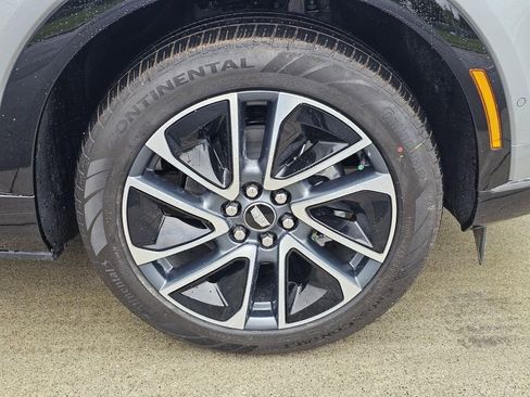 New 2026 Cadillac Optiq Sport 1 RWD image 9