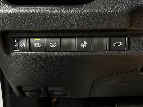 Certified 2025 Toyota RAV4 XLE w/ Convenience Package AWD/4WD image 21