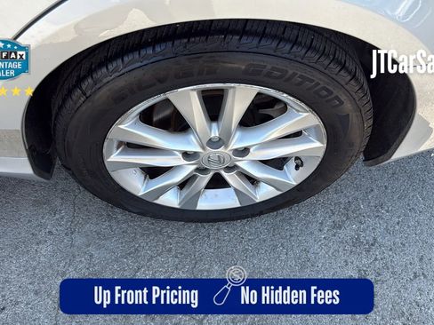 Used 2011 Lexus ES 350 FWD image 46