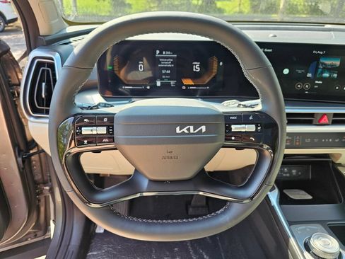 New 2026 Kia Sorento EX w/ EX Premium Package AWD/4WD image 11