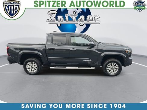 Used 2024 Toyota Tacoma SR5 image 10