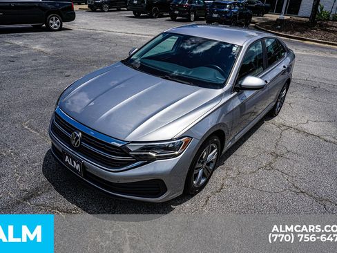 Used 2024 Volkswagen Jetta SE FWD image 20