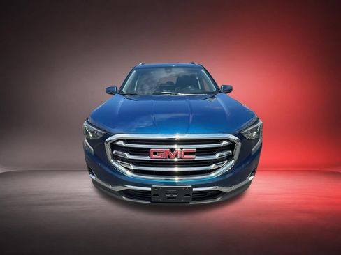 Certified 2020 GMC Terrain SLT w/ Preferred Package AWD/4WD image 3