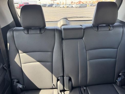 Used 2019 Honda Pilot Elite image 11