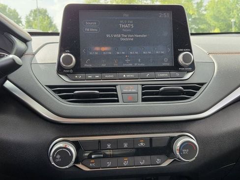 Used 2020 Nissan Altima 2.5 SR FWD image 22