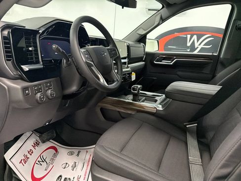 New 2026 Chevrolet Silverado 1500 LT Trail Boss w/ Protection Package AWD/4WD image 9