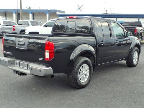 Used 2015 Nissan Frontier SV w/ SV Value Truck Package RWD image 5