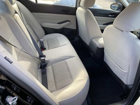 Used 2025 Nissan Altima 2.5 SV image 20