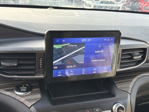 Used 2020 Ford Explorer Limited image 24