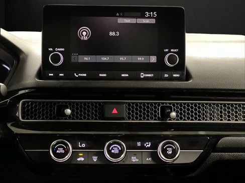 Used 2025 Honda Civic Sport image 24