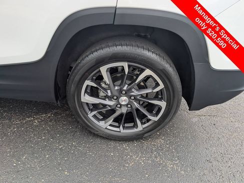 Used 2022 GMC Terrain SLT FWD image 23