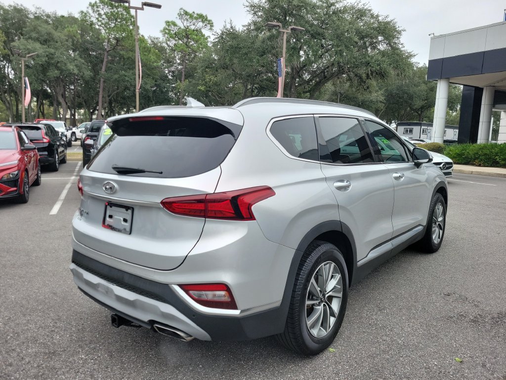 Used 2019 Hyundai Santa Fe Limited FWD image 4