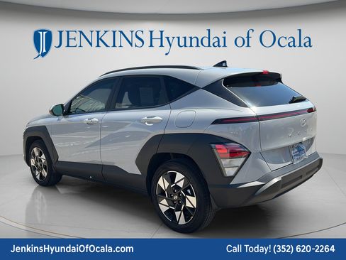 Certified 2024 Hyundai Kona SEL FWD image 5