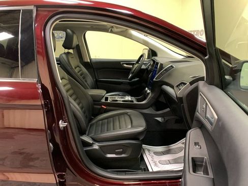 Certified 2022 Ford Edge SEL w/ Convenience Package image 11