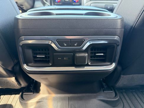 Used 2021 GMC Sierra 1500 SLT w/ SLT Premium Plus Package AWD/4WD image 26