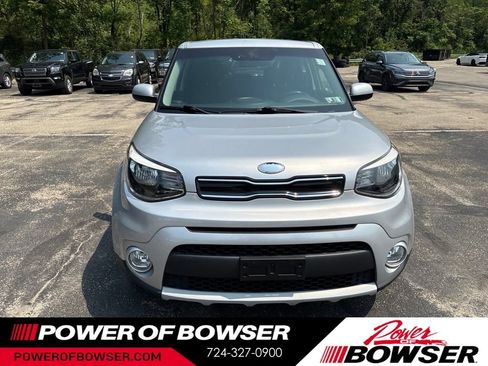Used 2019 Kia Soul + w/ Audio Package FWD image 8