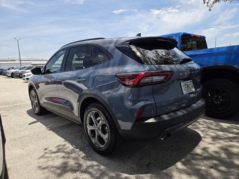 Used 2025 Ford Escape ST-Line FWD image 4