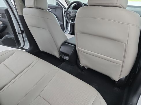 Used 2024 Honda Civic Touring image 11