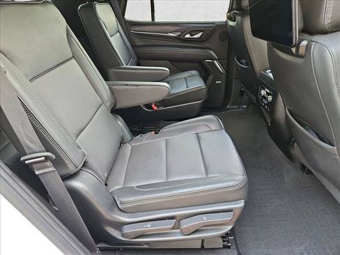 Used 2023 GMC Yukon Denali w/ Denali Reserve Package AWD/4WD image 19